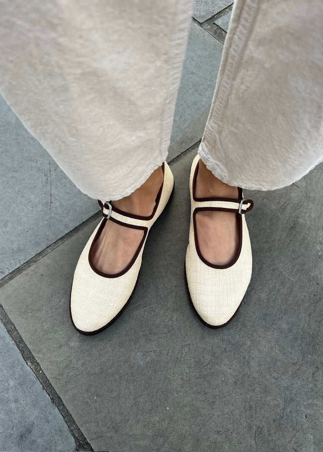 MARY JANE SLIPPERS — RAFFIA