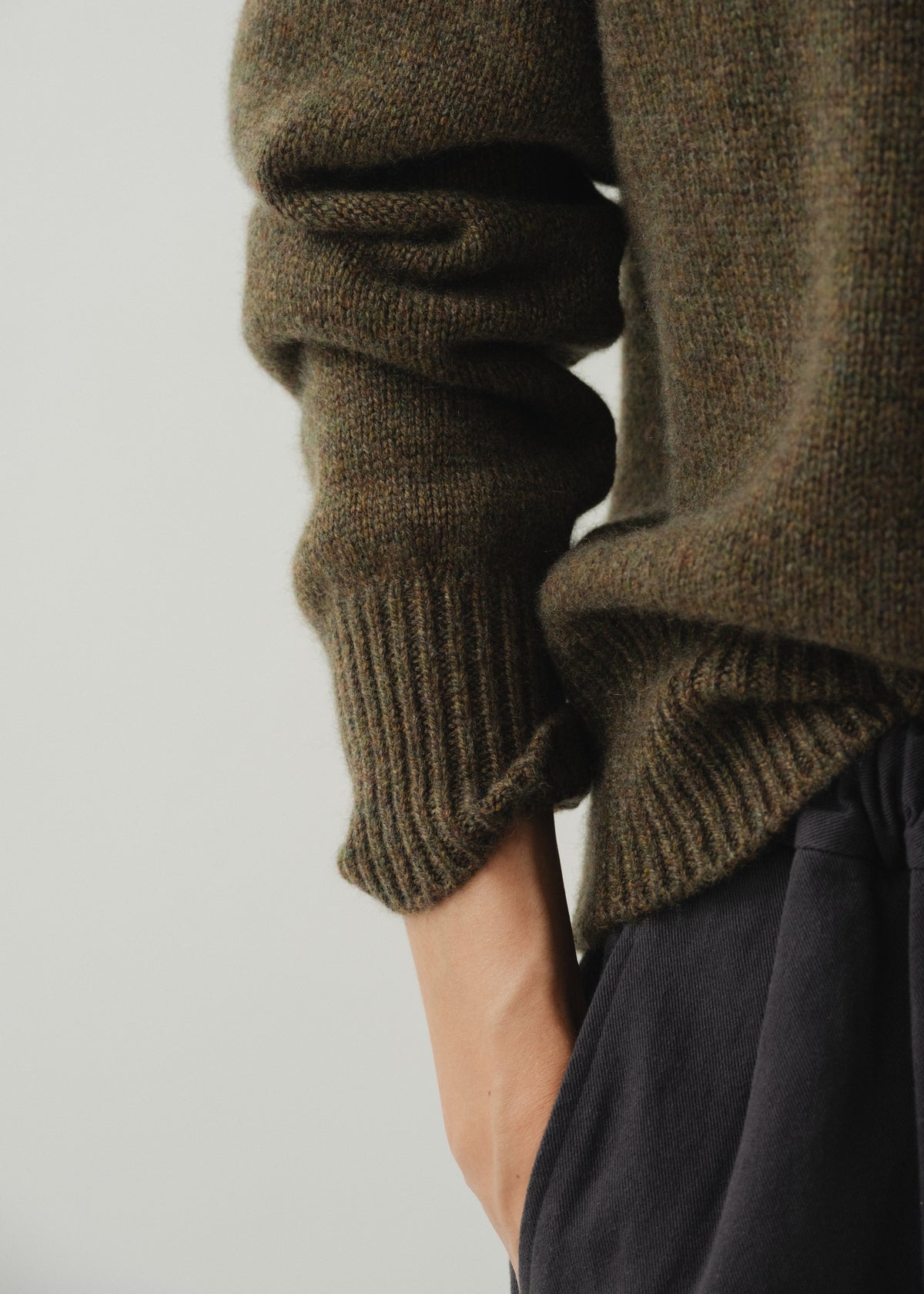 AUTEUIL CASHMERE JUMPER — KHAKI