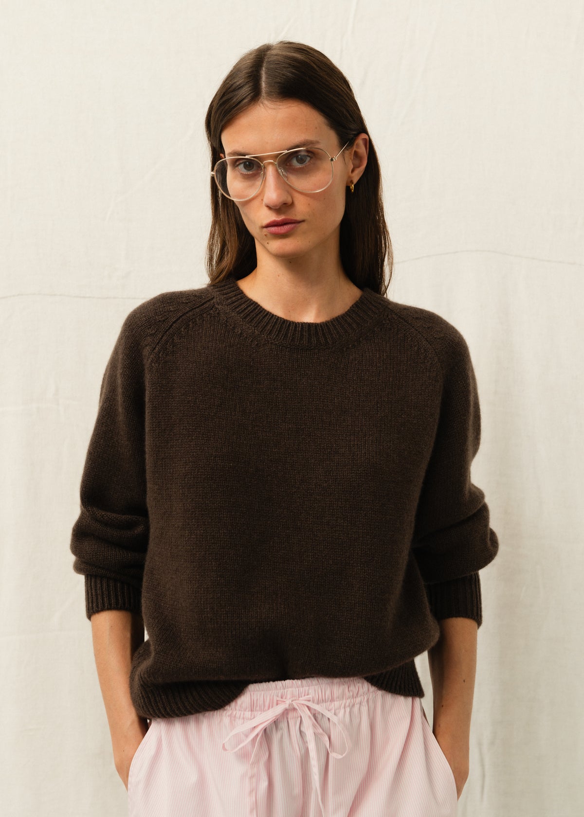 AUTEUIL CASHMERE JUMPER — CHOCOLATE