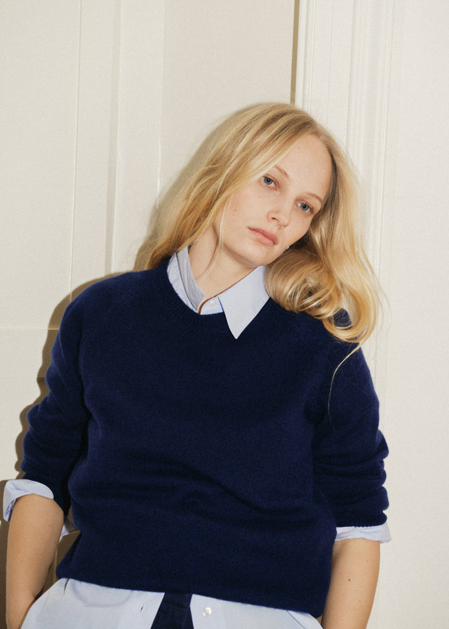 CADAQUÉS CASHMERE JUMPER — NAVY