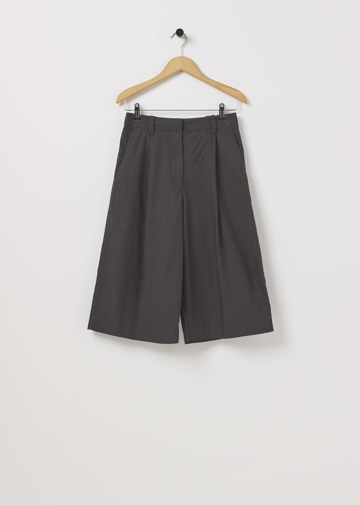 DENVER POPLIN BERMUDAS — SOFT BLACK