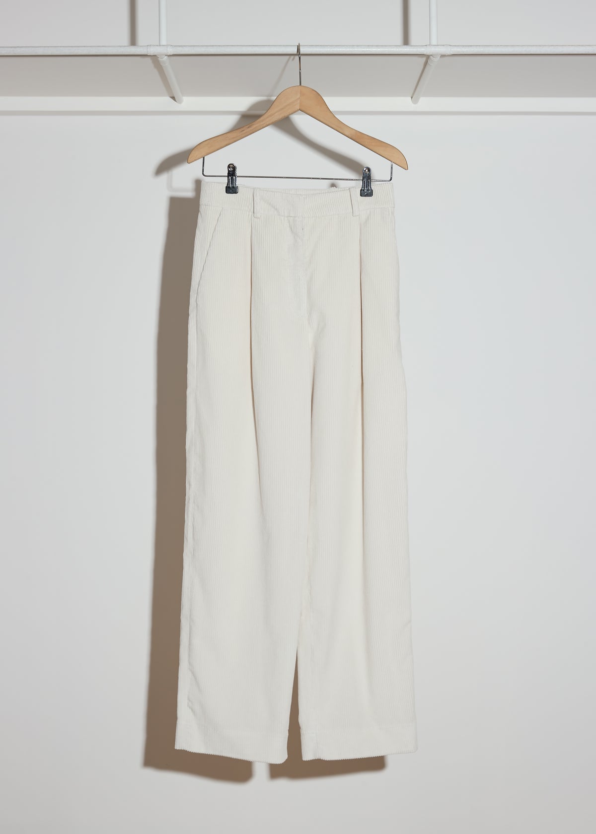 DRAKE CORDUROY TROUSERS — CREAM