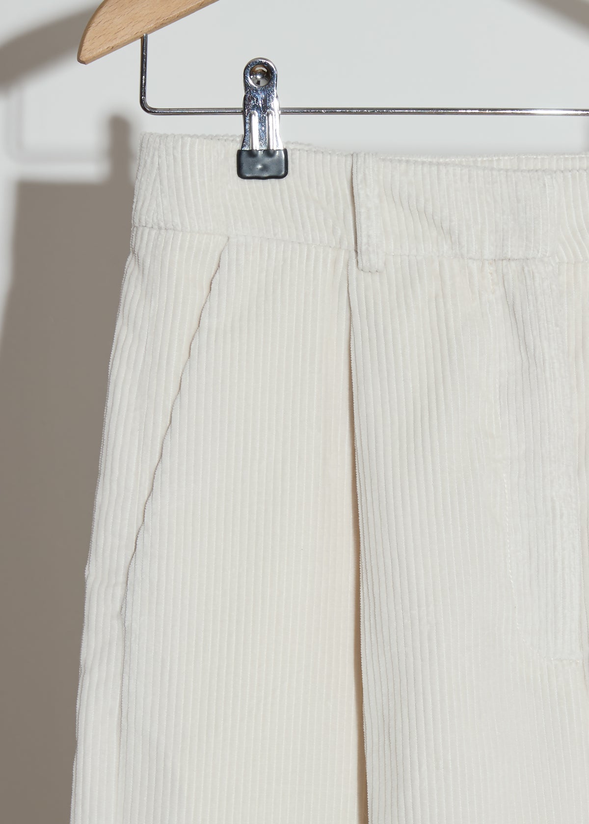 DRAKE CORDUROY TROUSERS — CREAM