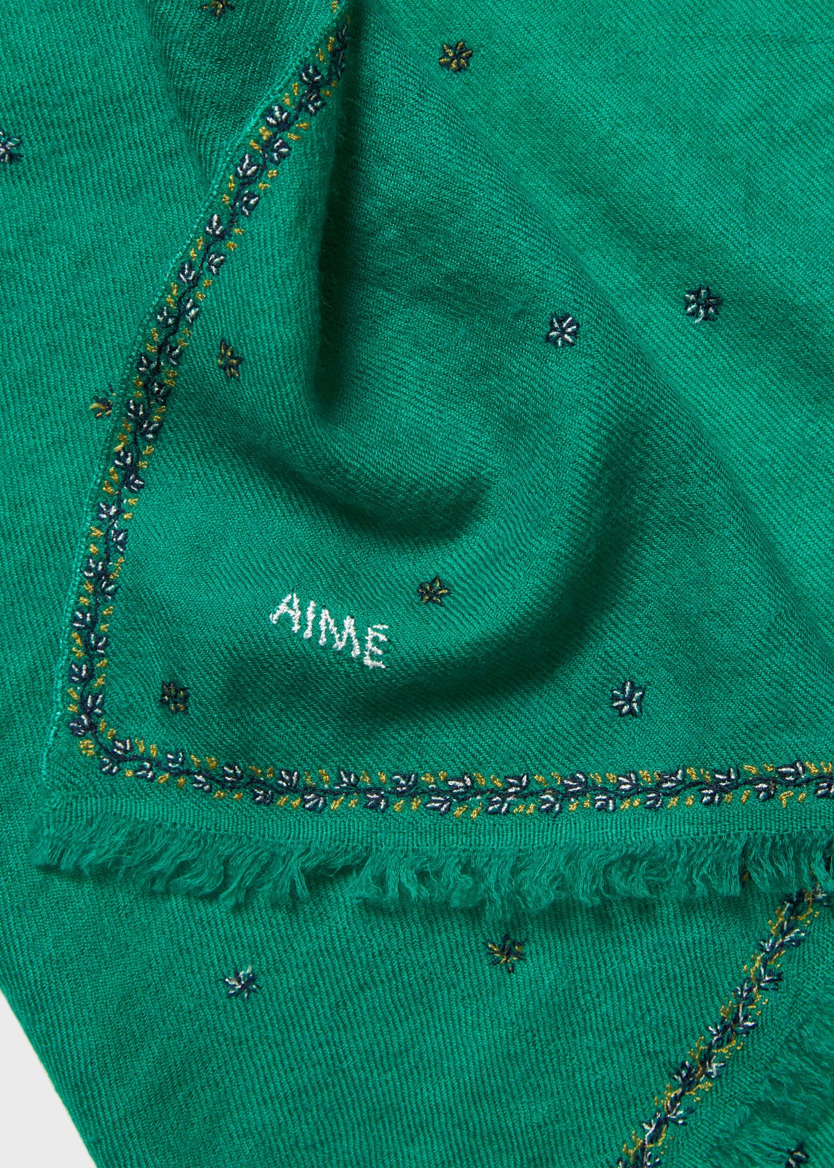 ELAN CASHMERE SCARF — EMERALD