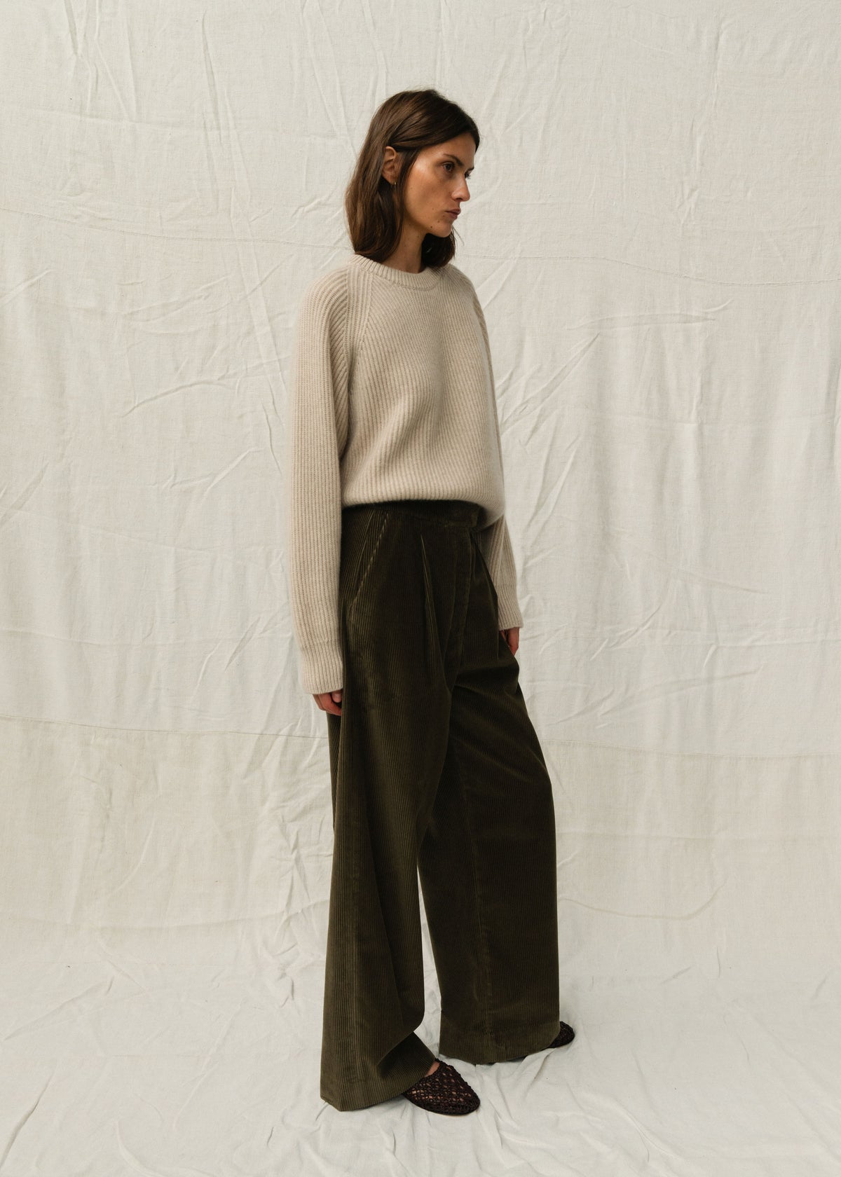FERRY CORDUROY TROUSERS — CHESTNUT