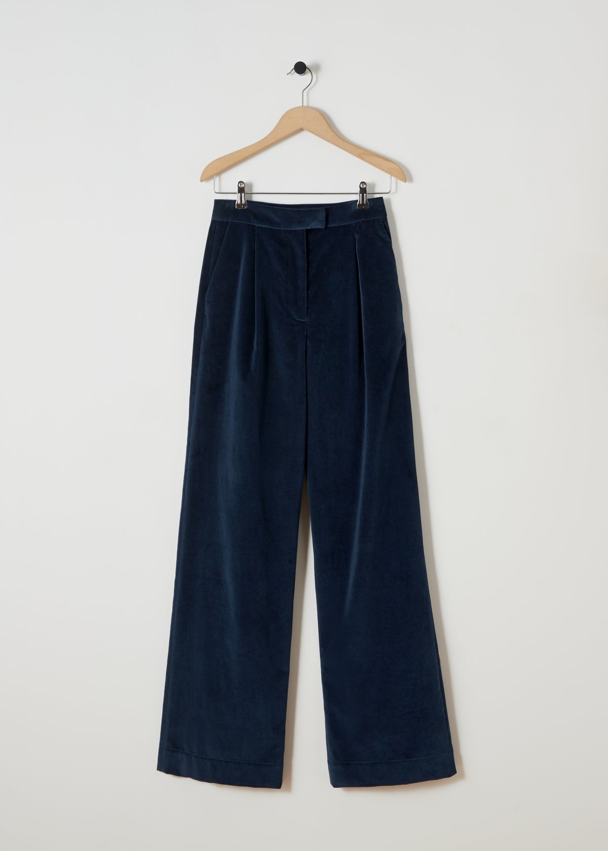 FERRY VELVET TROUSERS — NAVY