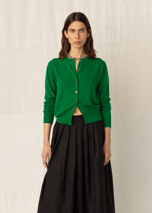 GABBY CASHMERE CARDIGAN — JUNGLE GREEN