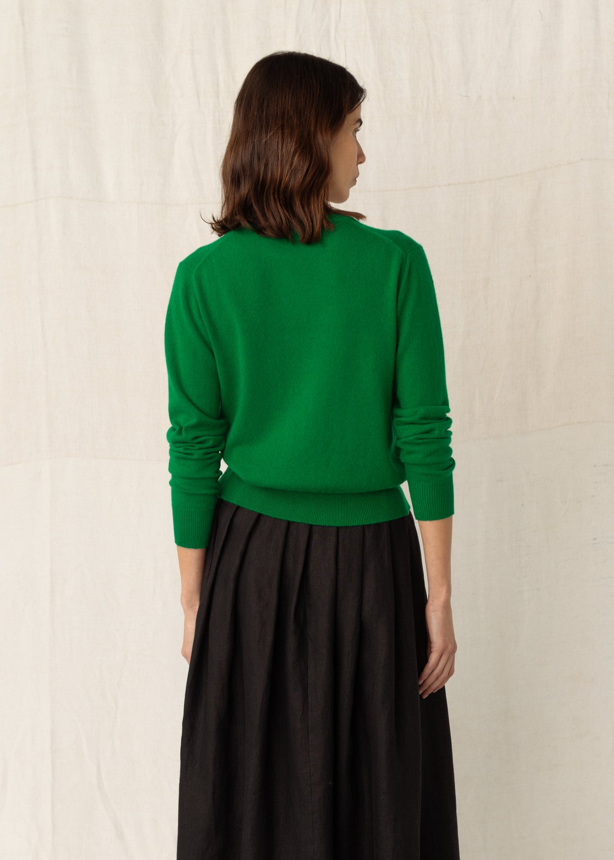 GABBY CASHMERE CARDIGAN — JUNGLE GREEN