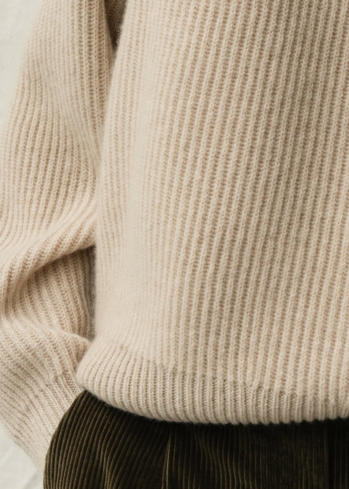 GIGI CASHMERE JUMPER — SAND
