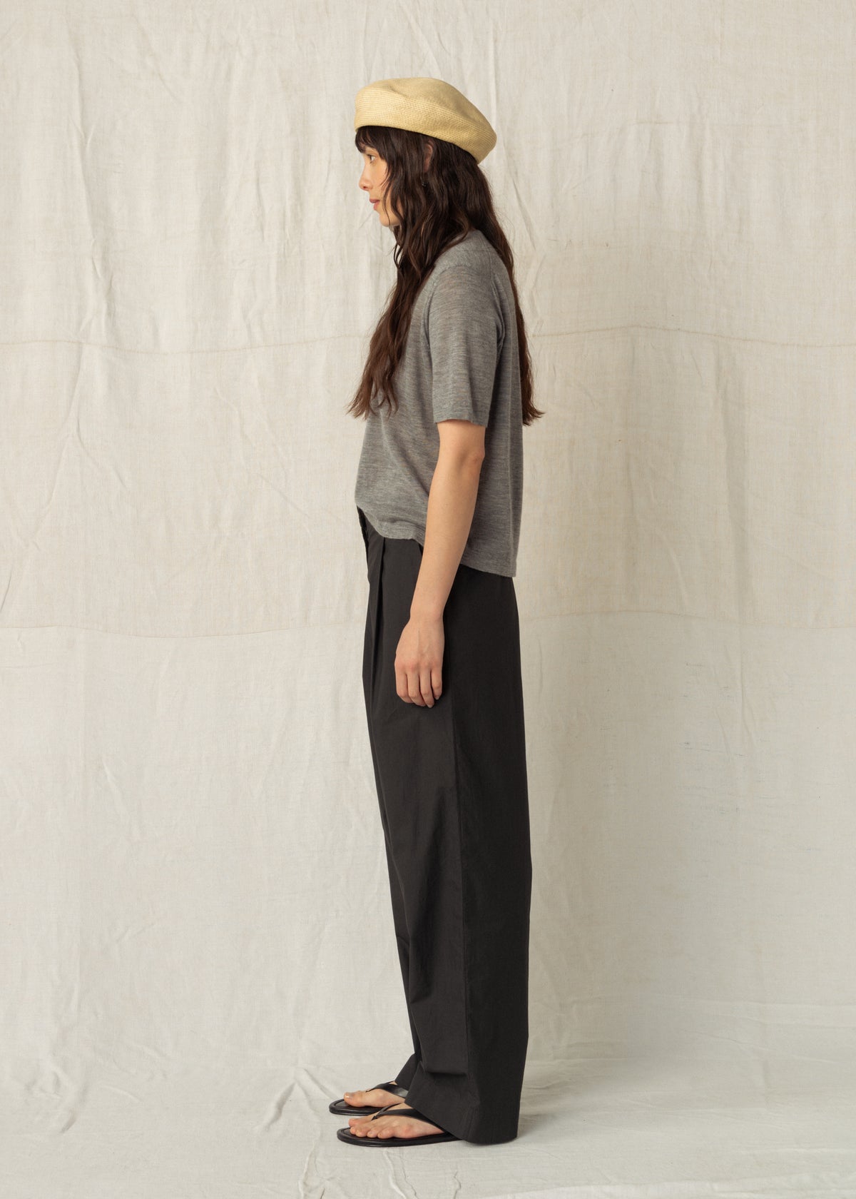 HARDY CASHMERE TEE — GREY