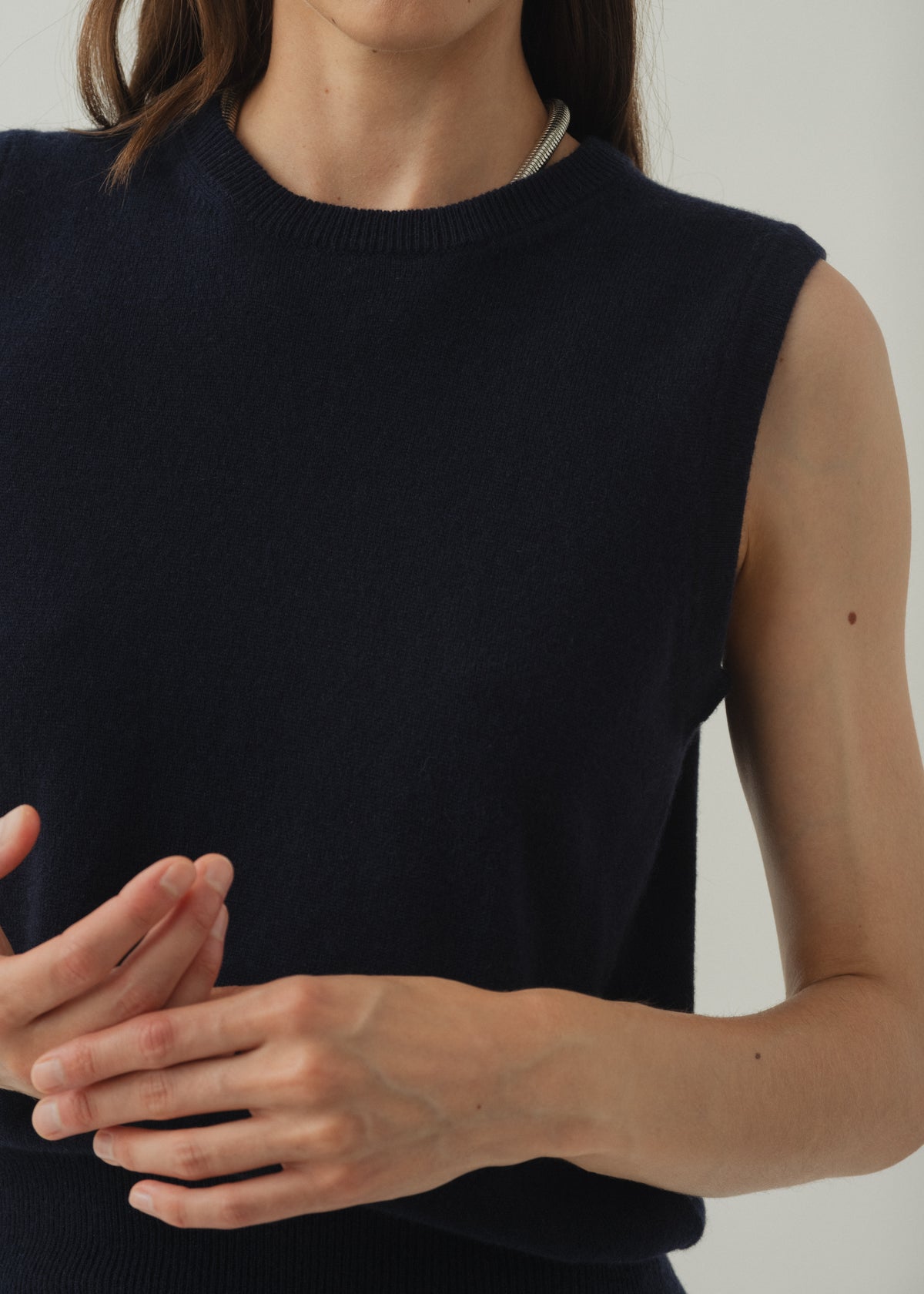 IKE CASHMERE VEST — MARINE