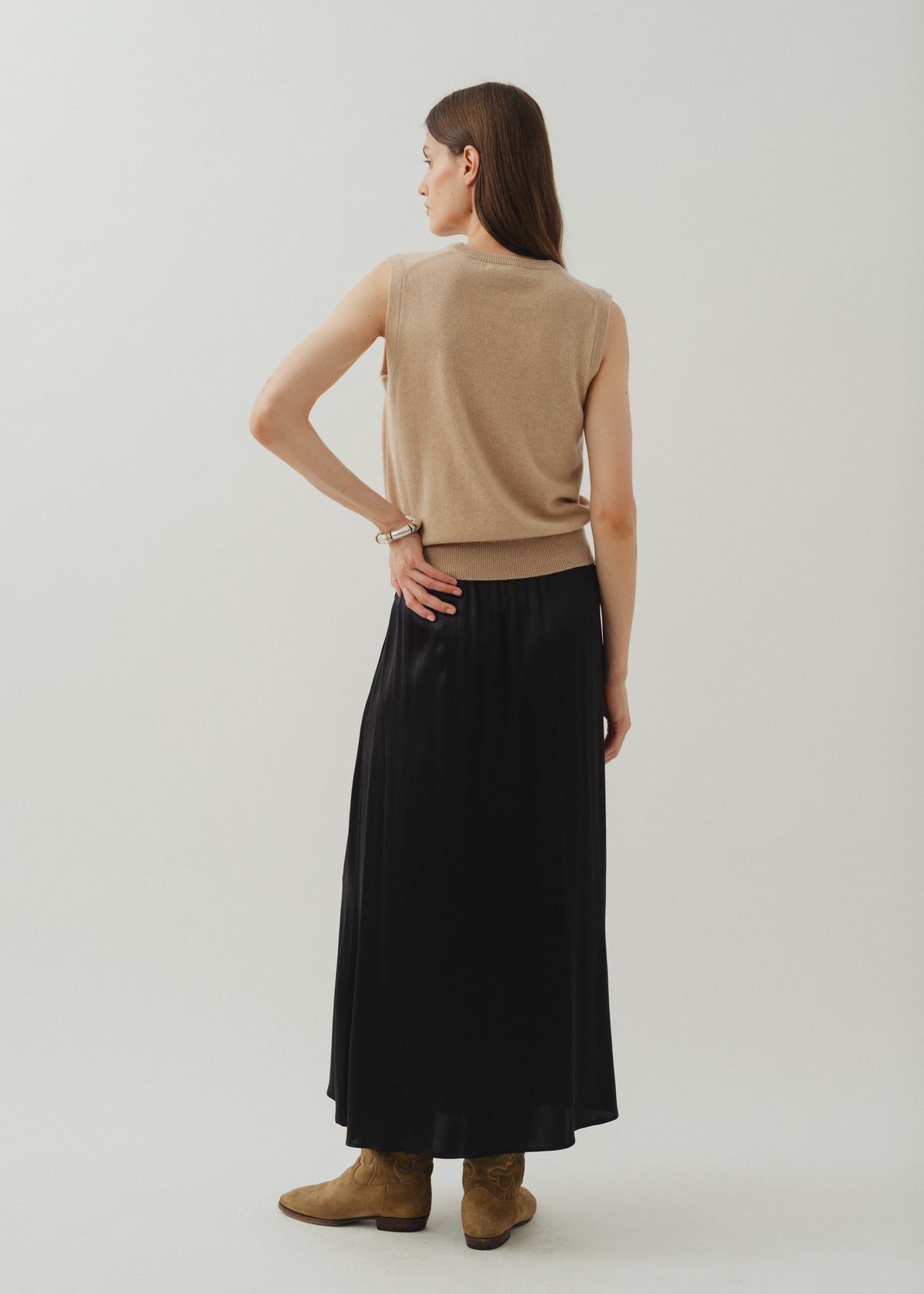 IKE CASHMERE VEST — SAND