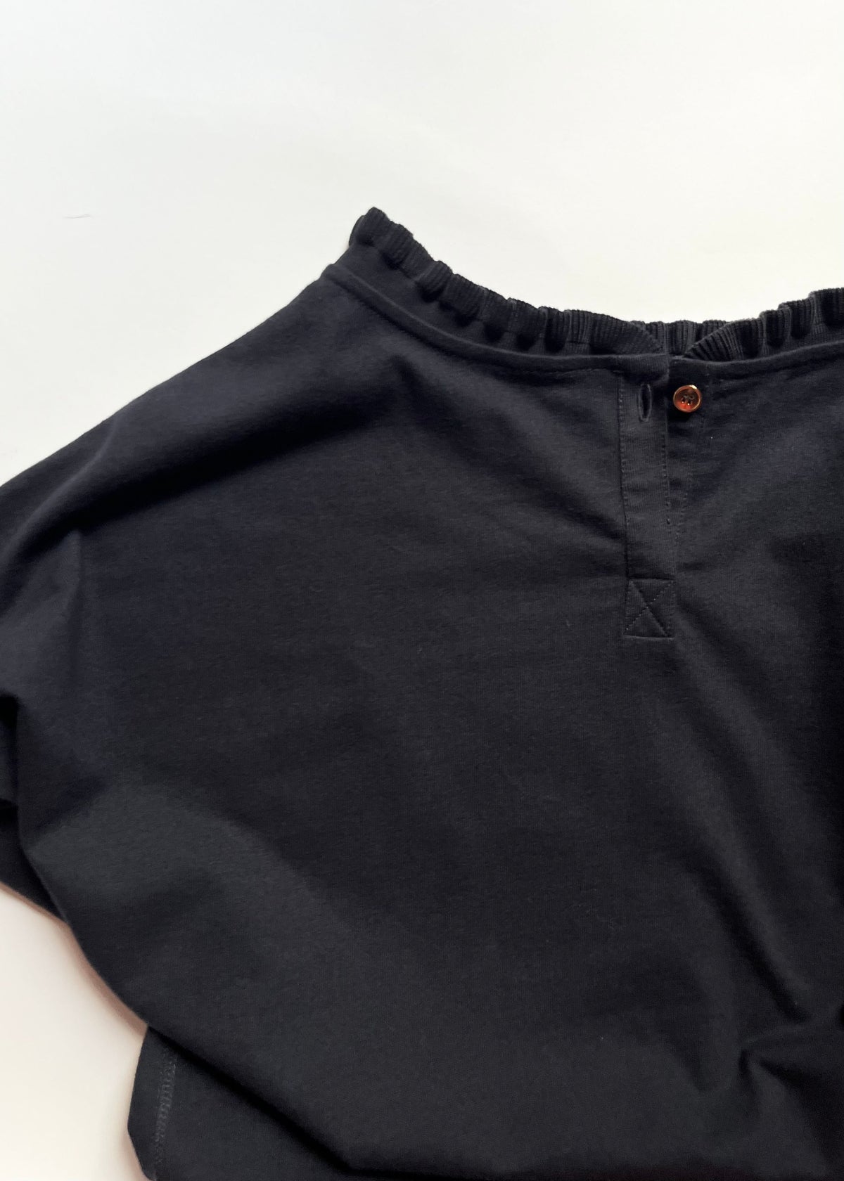 HENLEY SWEATBLOUSE — NERO
