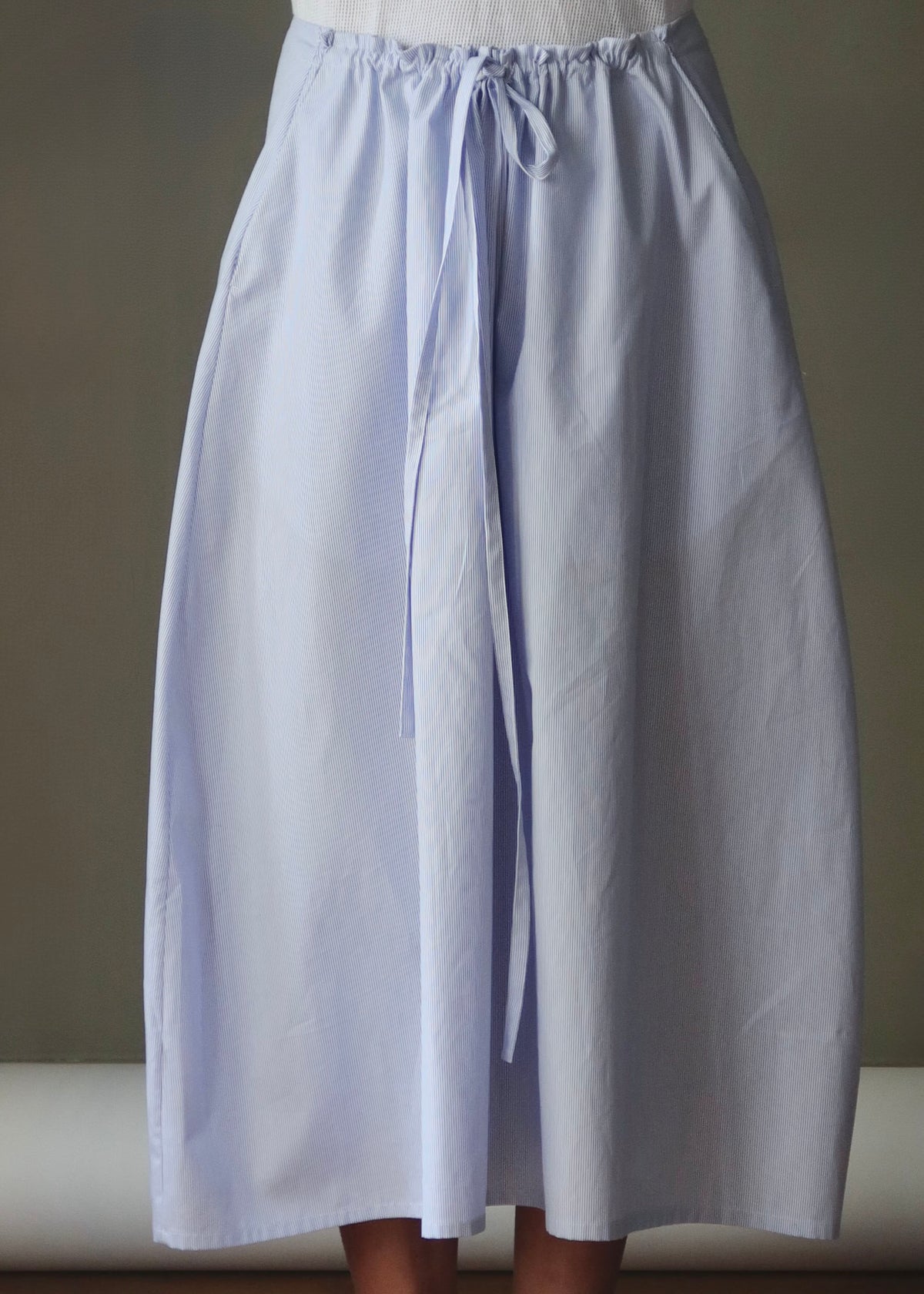 ONDE SKIRT — PINSTRIPE