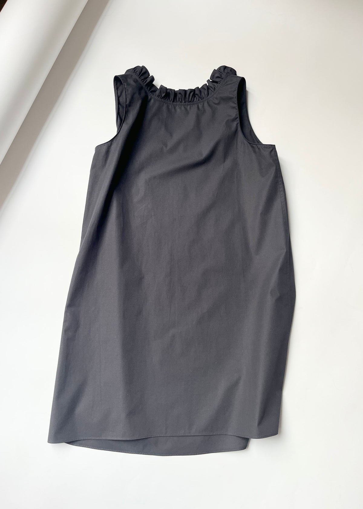 REVERSO DRESS — BLACK