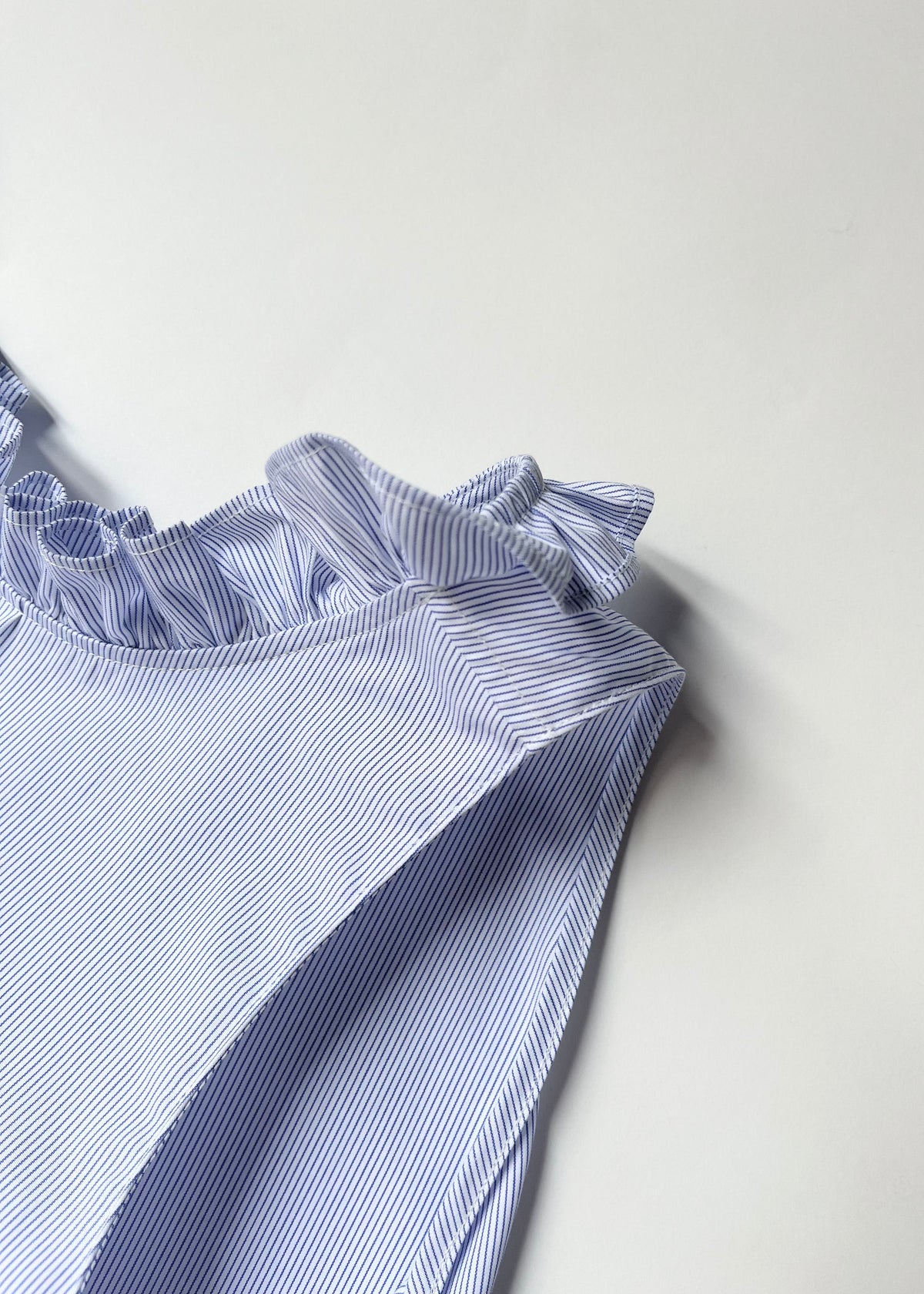 REVERSO DRESS — PINSTRIPE