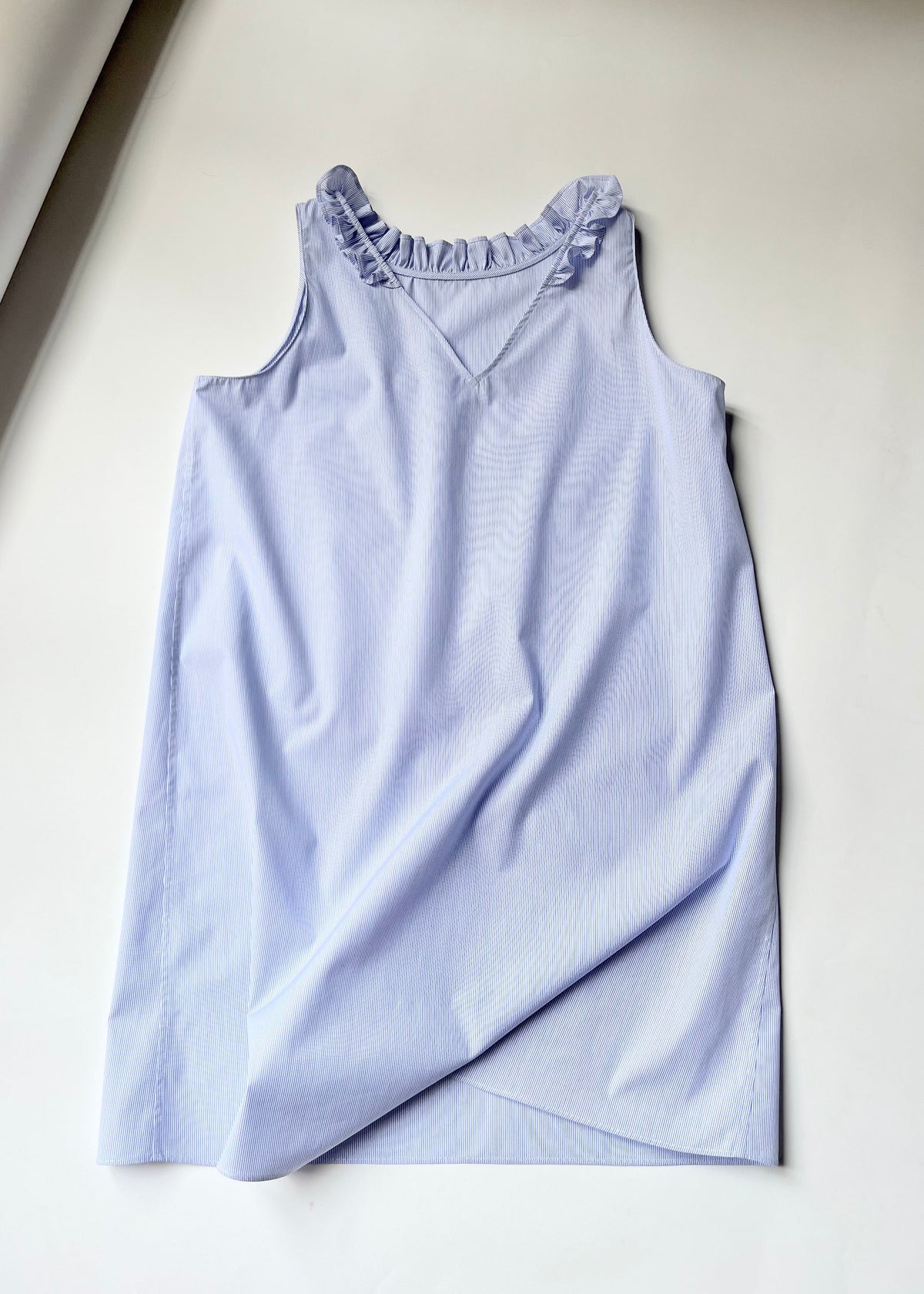 REVERSO DRESS — PINSTRIPE