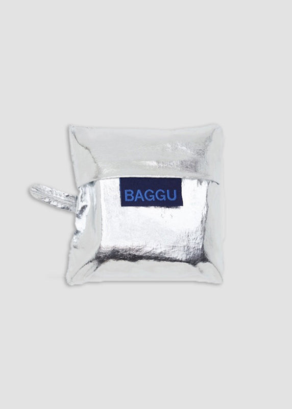 STANDARD BAGGU — METALLIC SILVER