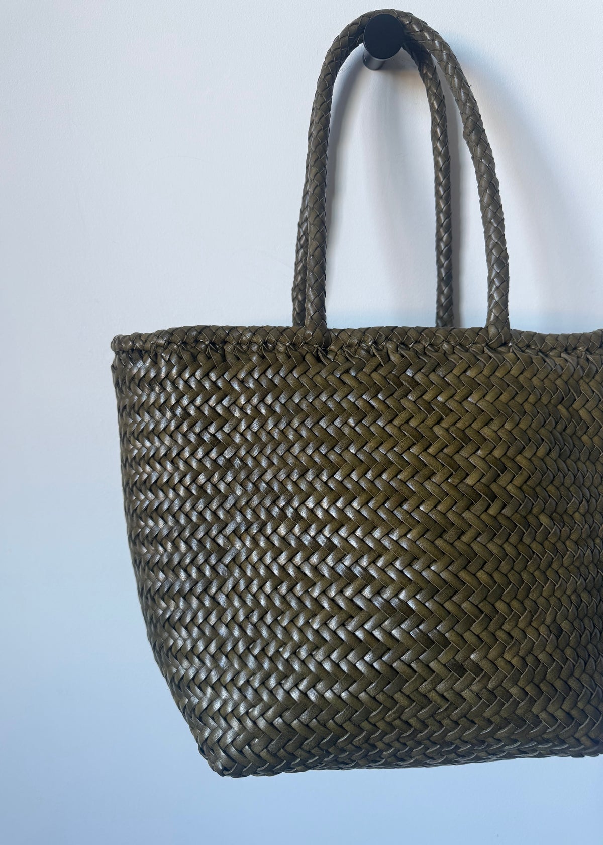 SMALL GRACE BASKET BAG — KHAKI