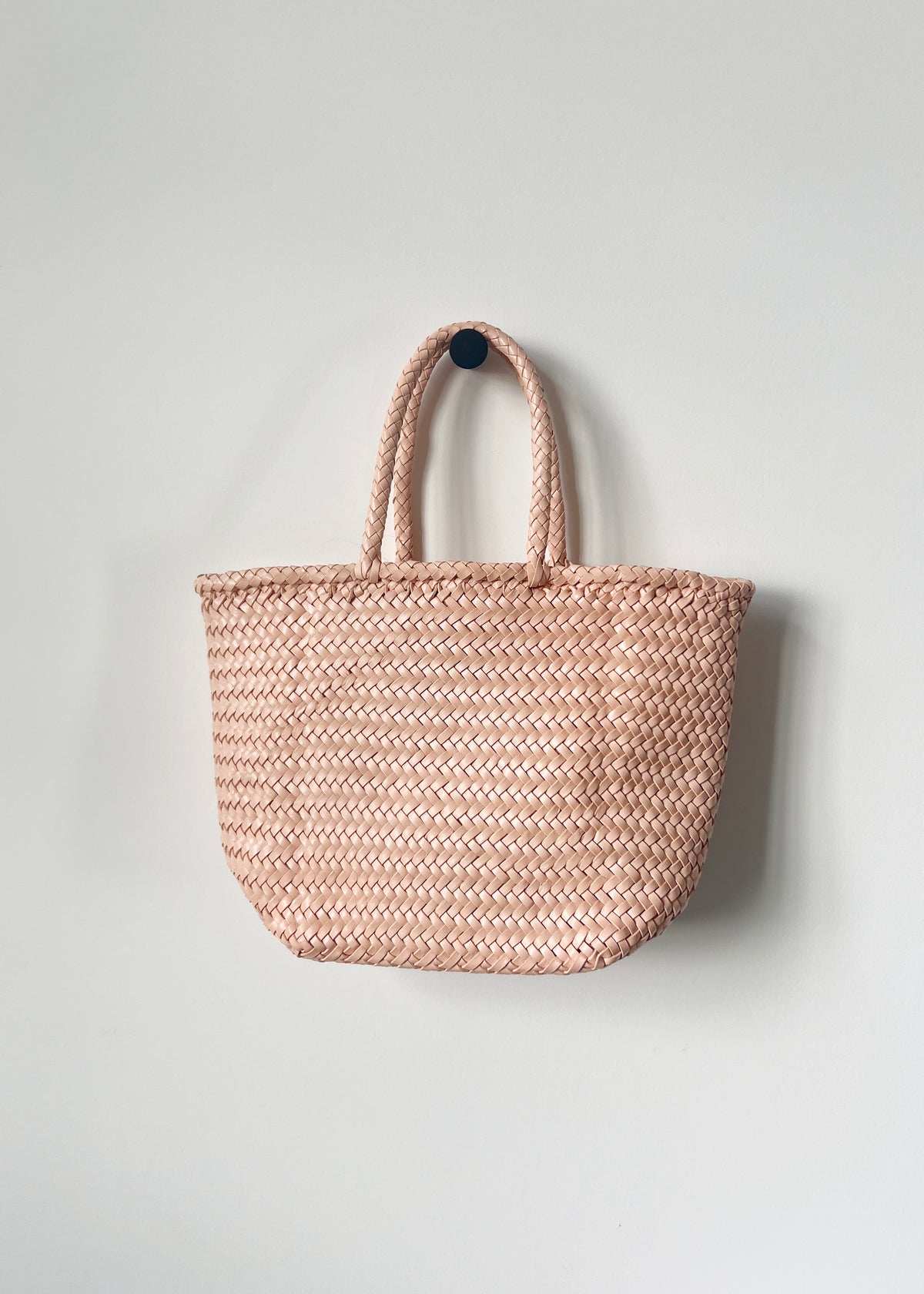 SMALL GRACE BASKET BAG — PASTEL PINK