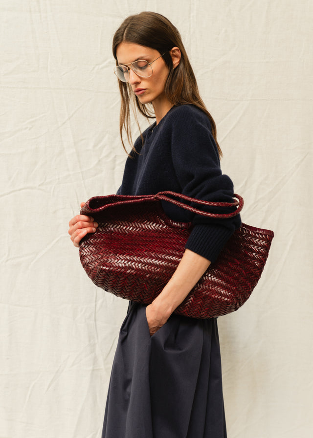 LARGE NANTUCKET BASKET BAG — BORDEAUX