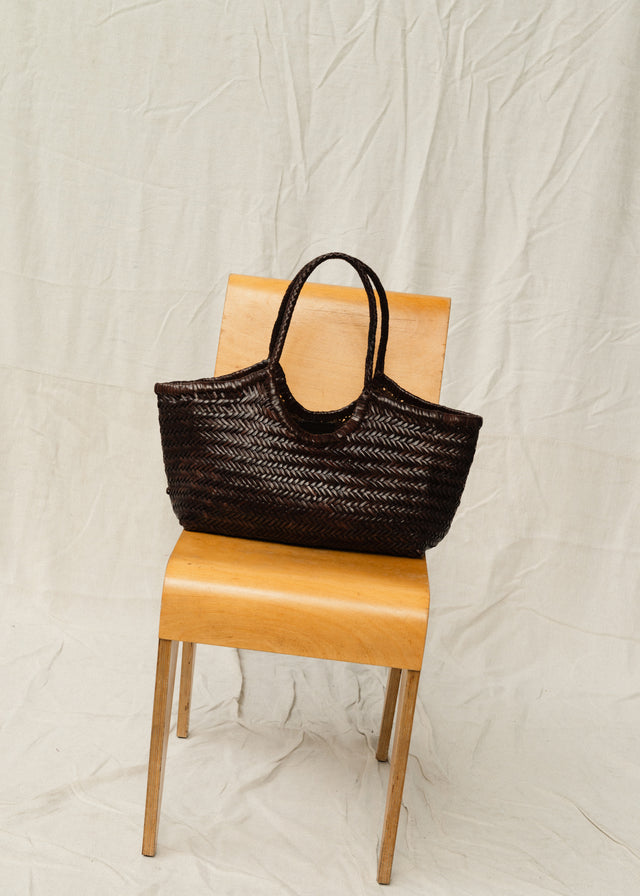 LARGE NANTUCKET BASKET BAG — DARK BROWN