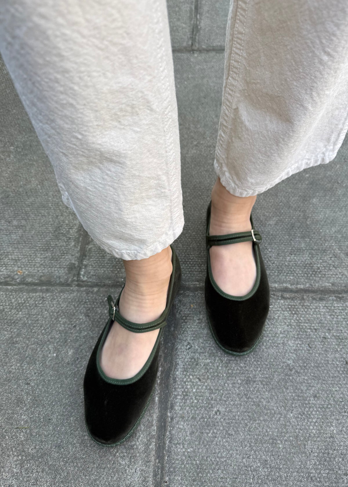 VELVET MARY JANE SLIPPERS — OLIVE