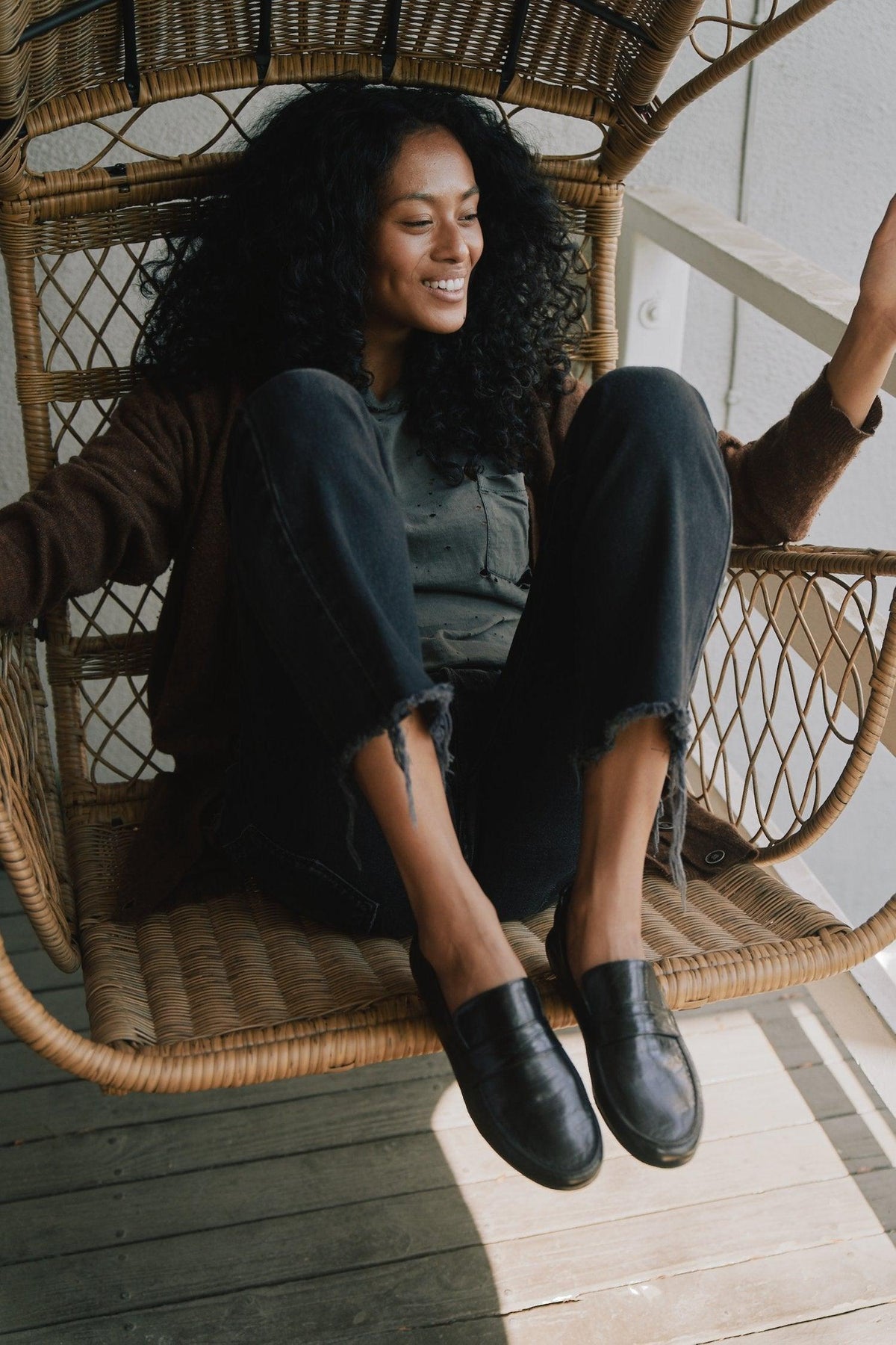 PENNY LOAFER —  BLACK