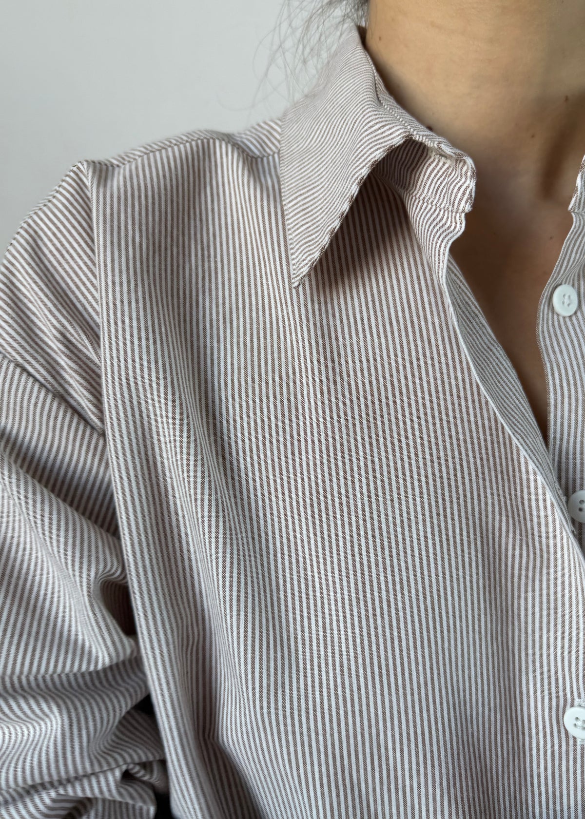 SPECIALITY ALBERTA SHIRT — SAND PINSTRIPE