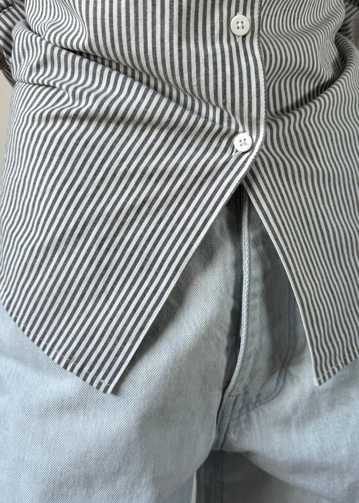 SPECIALITY ALBERTA SHIRT — SLATE PINSTRIPE