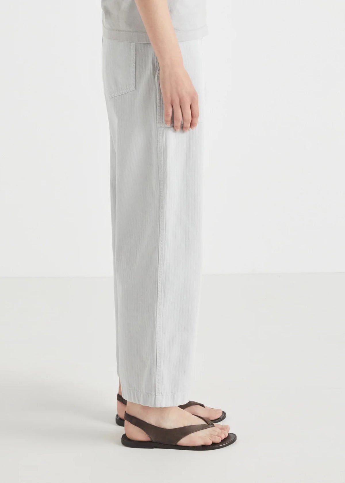 AIRE TROUSERS — GRAY