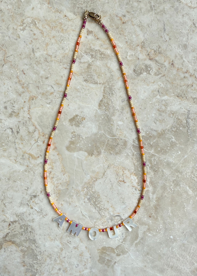 AMOUR NECKLACE