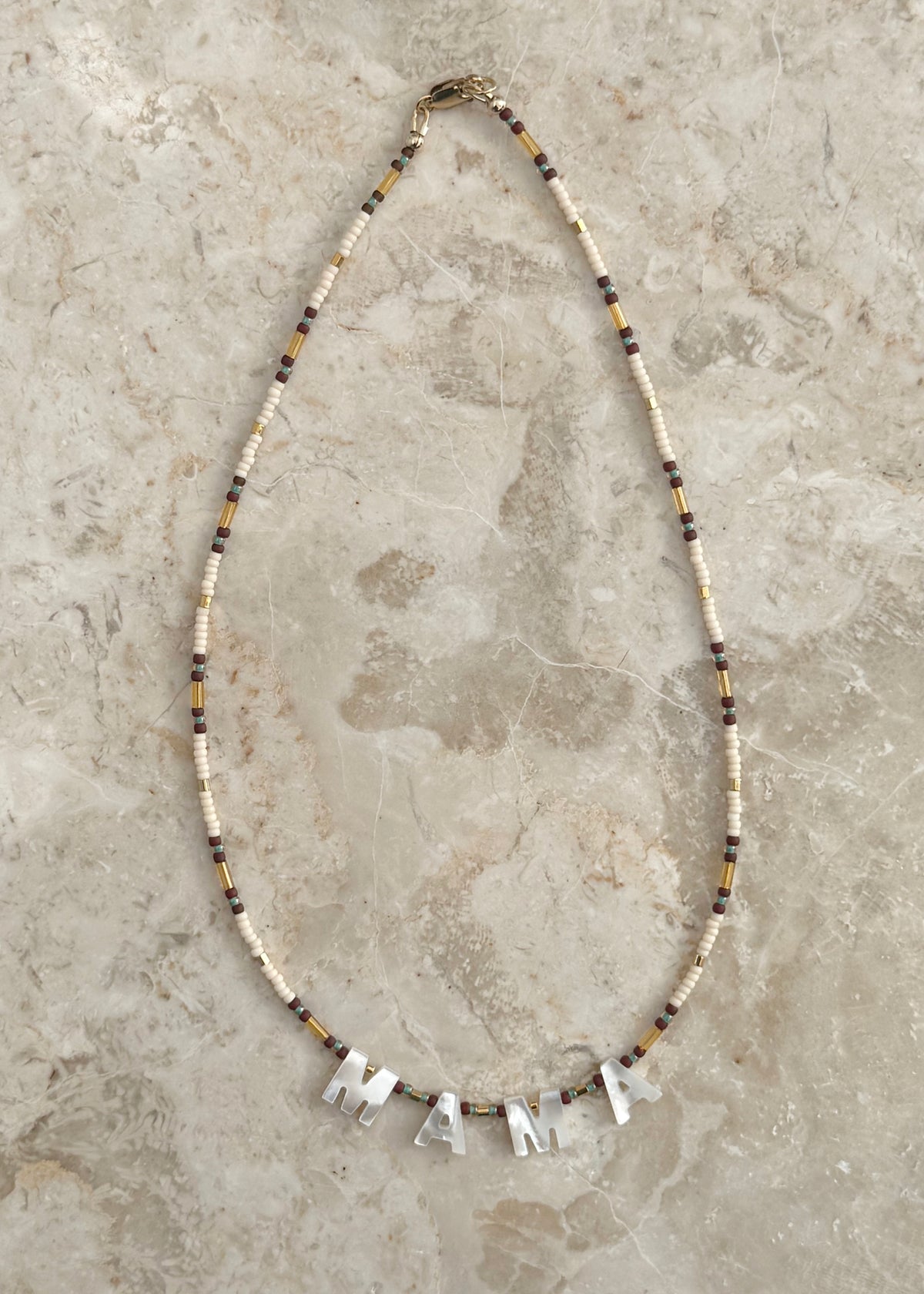 MAMA NECKLACE