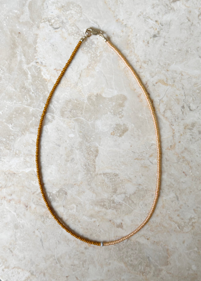 STACKER NECKLACE — BROWN & CARAMEL
