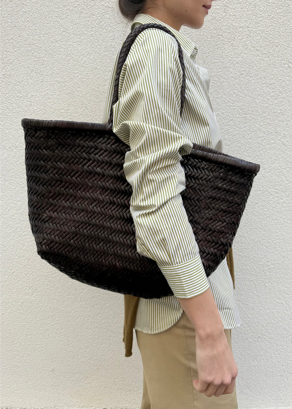 LARGE BAMBOO TRIPLE JUMP BASKET BAG — DARK BROWN
