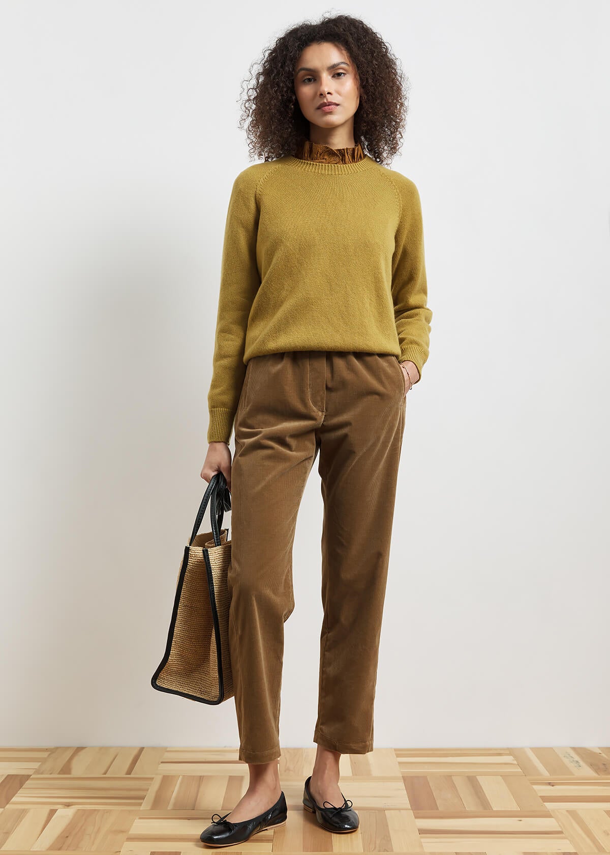 CADAQUÉS CASHMERE JUMPER — OCHRE